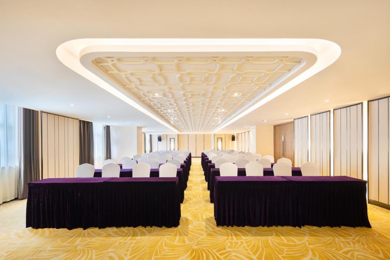 锦江都城酒店海南省政府日月广场免税店 Haikou  Esterno foto